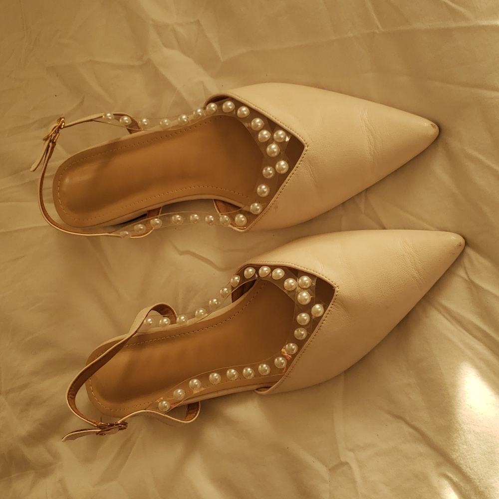 Pearl flats